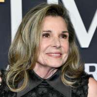 Susan Saint James, Emmy-winning actor of 'McMillan & Wife' and 'Kate & Allie,' dies at 80