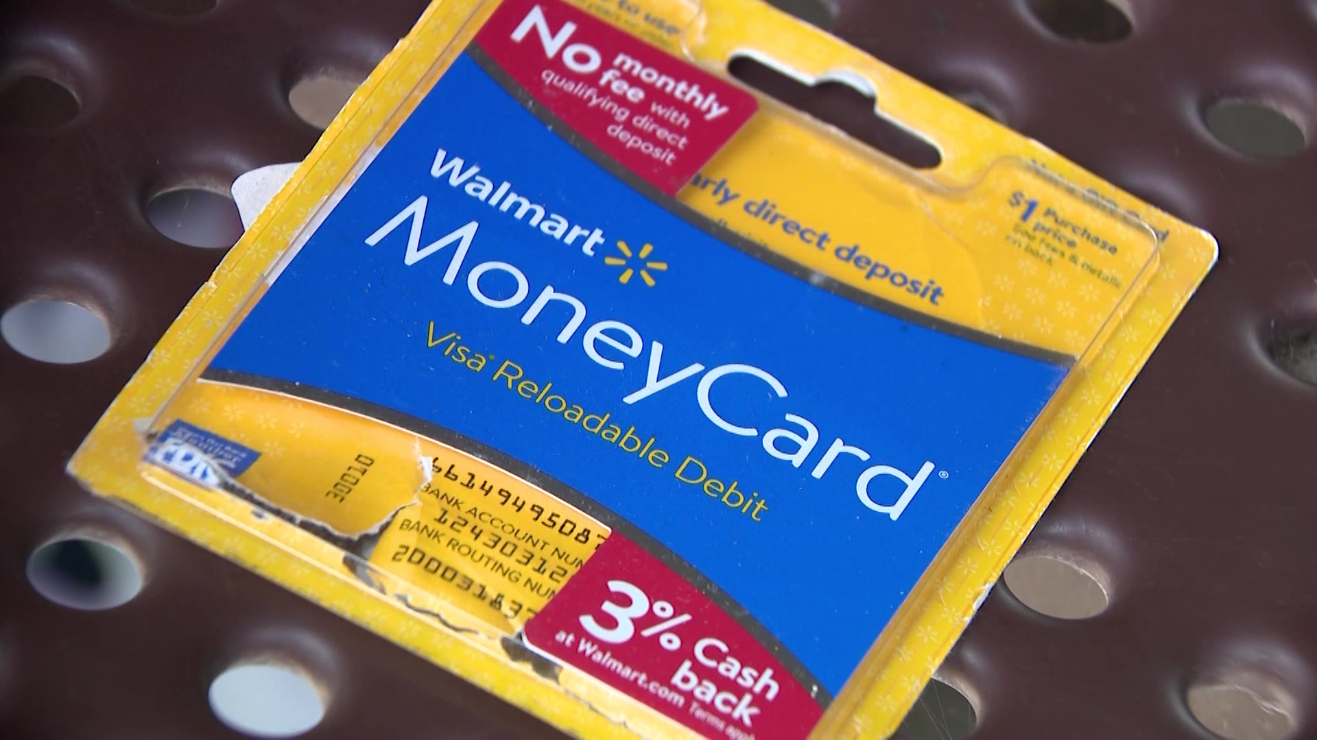 Woman loses $160 loaded onto Walmart Green Dot prepaid debit card