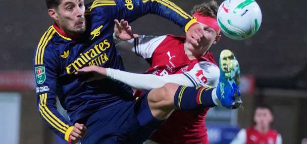 Arsenal embarrassed in penalty-shootout loss to 4th-tier Fleetwood in English League Cup stunner