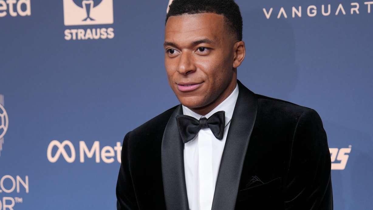 France's soccer player Kylian Mbappé attends the Ballon d'Or ceremony at the London Palladium Theatre in London, England, Monday, Oct. 26, 2026 .
