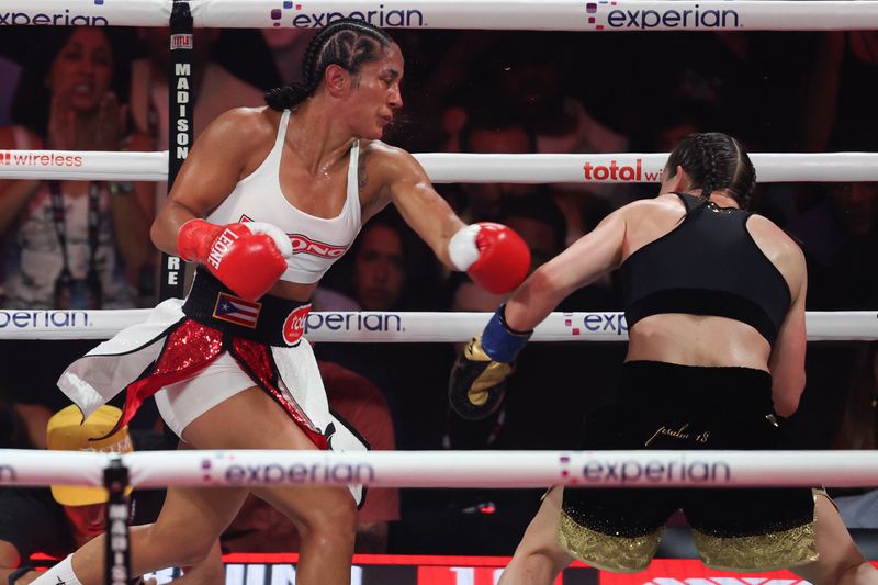 Boxing-Puerto Rico's Serrano to hang up gloves in hometown farewell