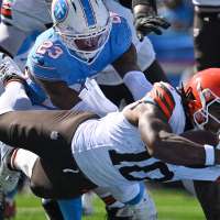 Chicago Bears acquire DT Jeffery Simmons in pricey trade with the Tennessee Titans