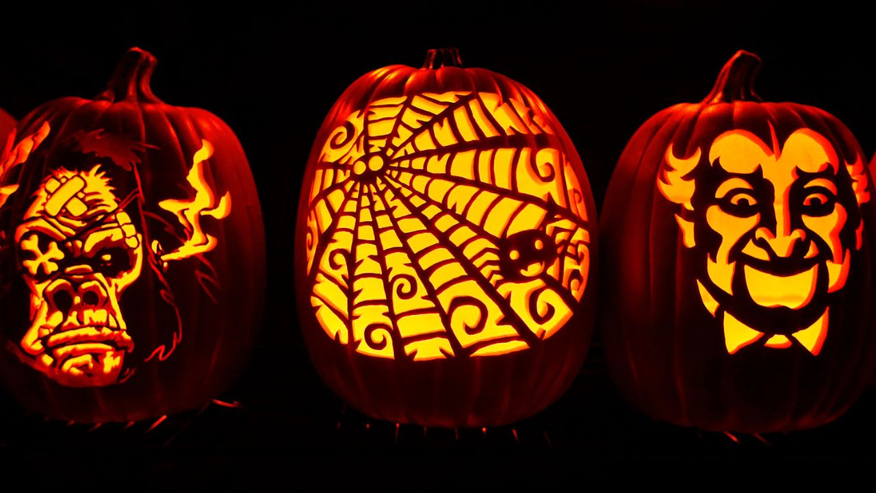 How stencils make an easier job of last-minute pumpkin carving