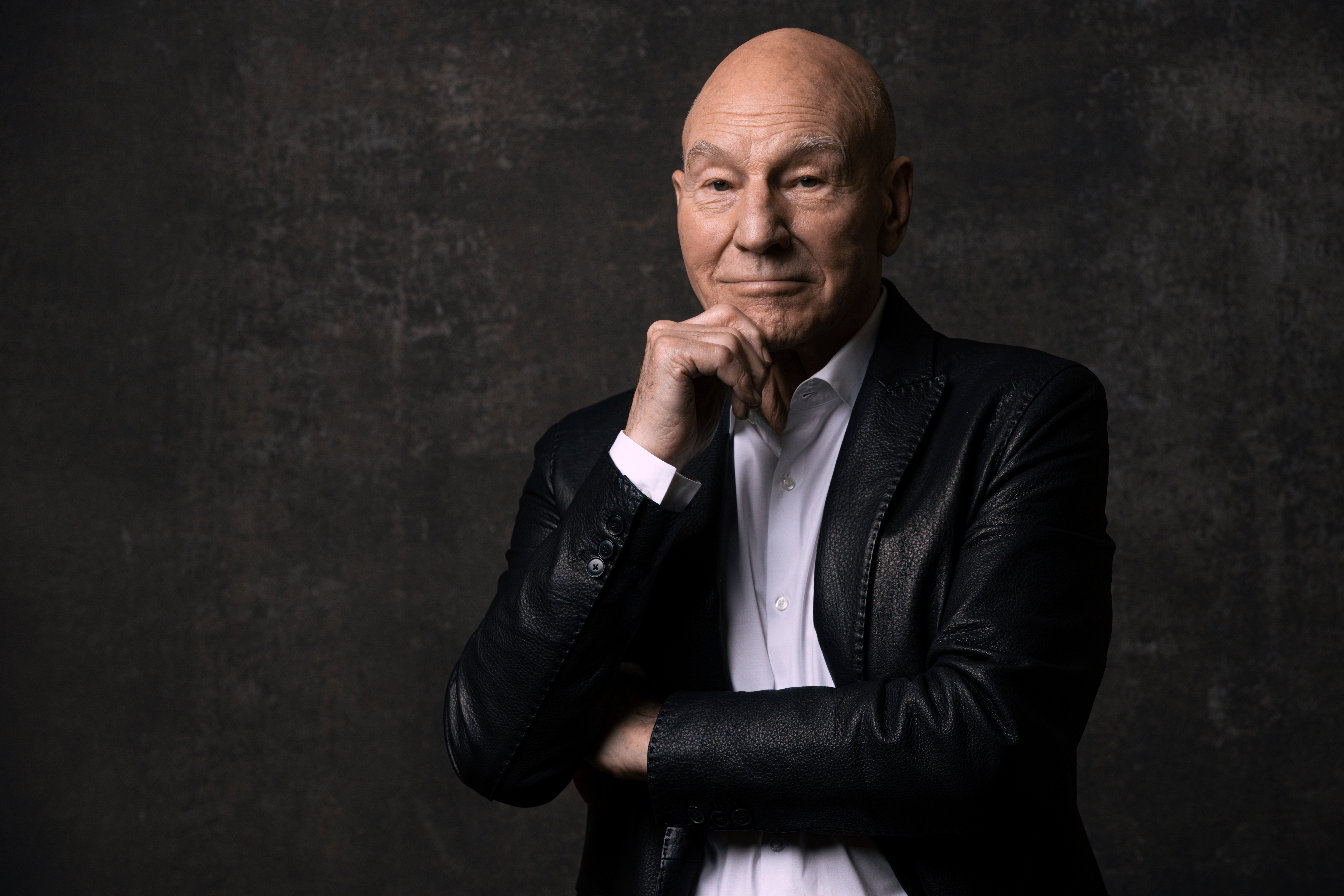 Patrick Stewart, stage giant also of 'Star Trek' and 'X-Men' fame, dies at 86
