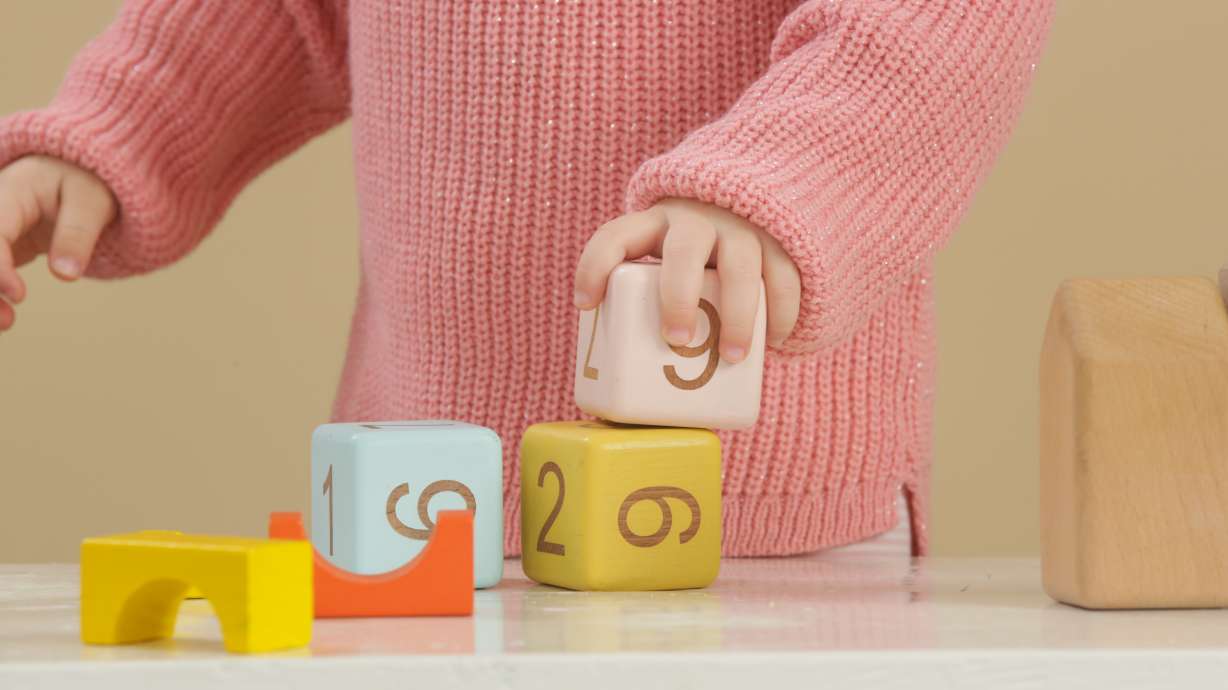 Federal childcare subsidy cuts affect Utah families. How one organization is stepping up