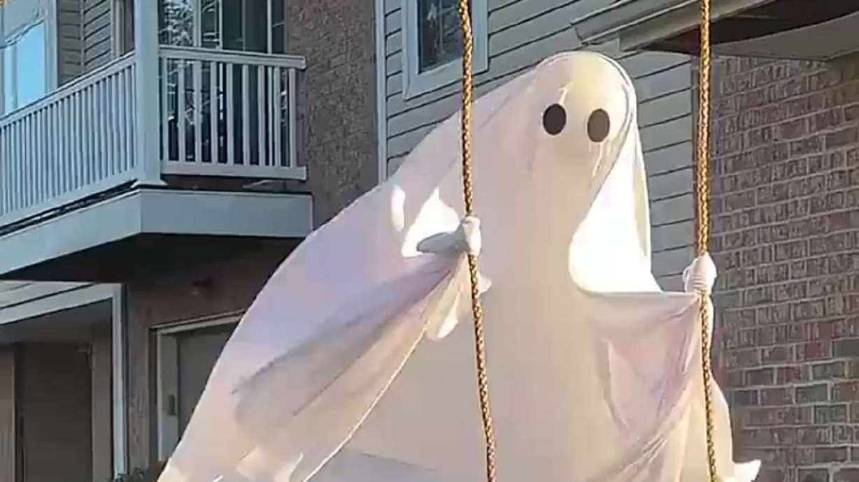 Give this Halloween decoration some wind (and some imagination) and watch yourself begin to question whether it's the wind or something else making it look so real.