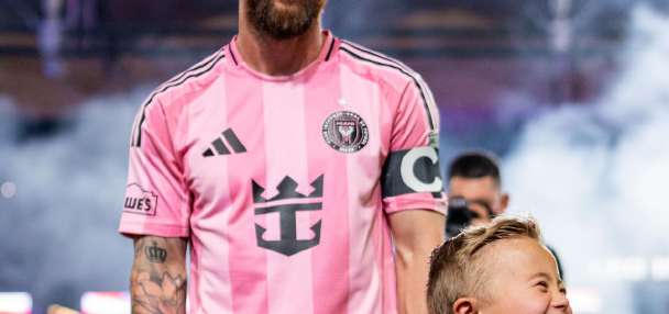 Utah 5-year-old with Down syndrome walks Messi on the field, scores goals with Beckham
