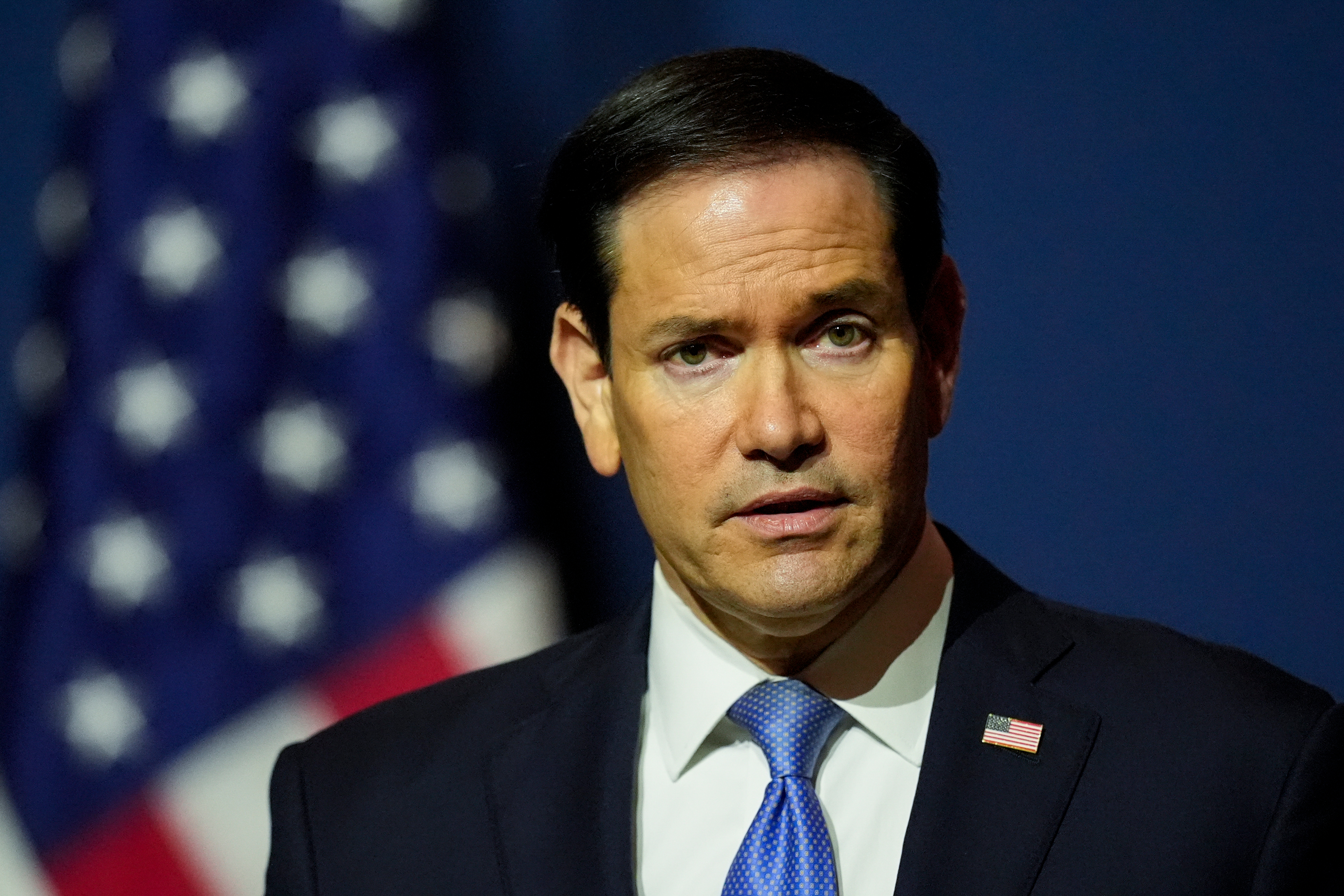 Rubio says the US government did not facilitate Bolsonaro's flight to the US