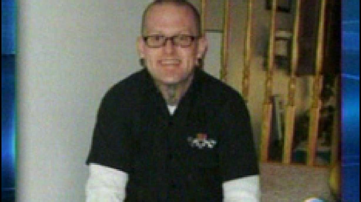 Family offers reward for information about inmate's death