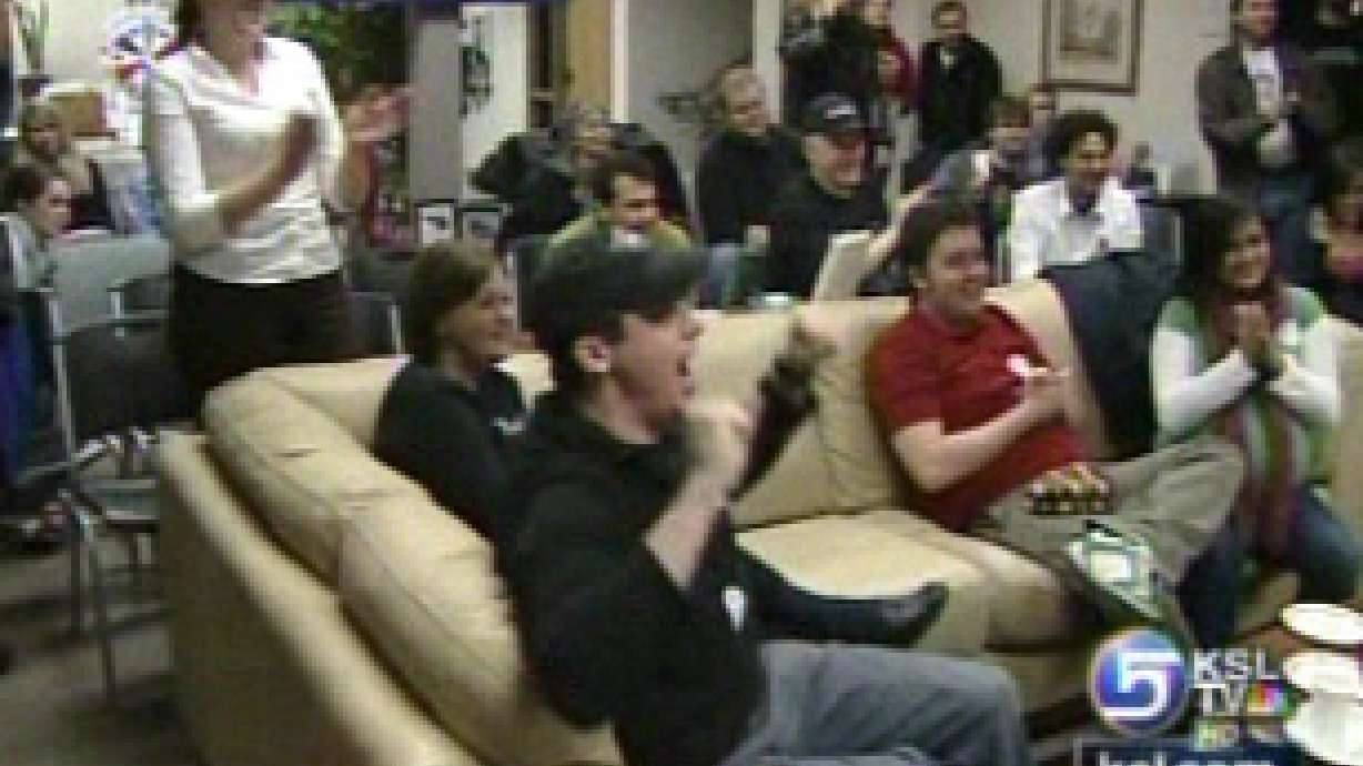 Utahns celebrate Iowa caucus