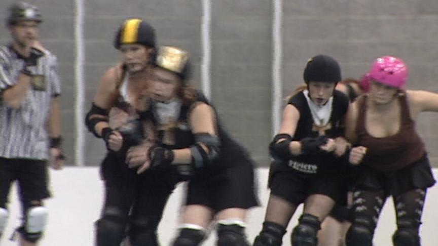 Roller Derby Coming Back in Style