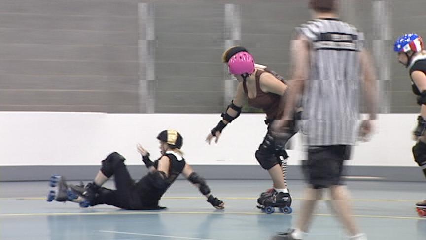 Roller Derby Coming Back in Style