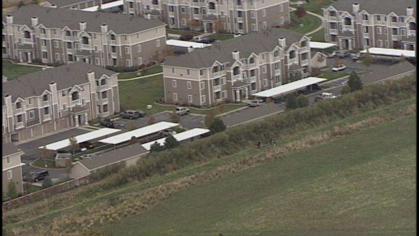 Police Search for Brazen Bank Robber