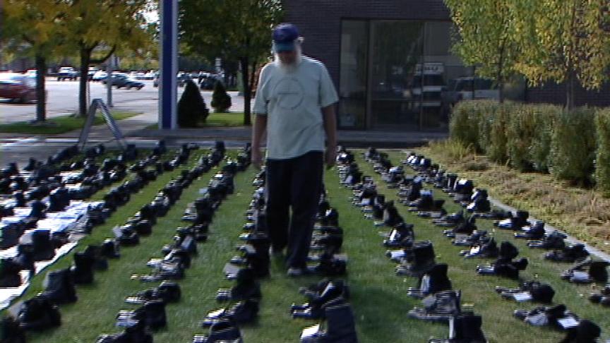 Man Begins Walk Through Utah to Protest War