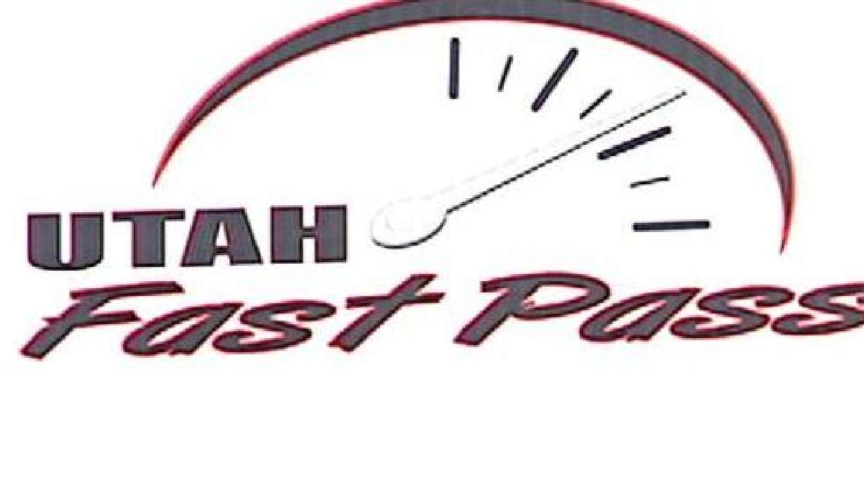 Utah Fast Pass presents check to the Honoring Heroes Foundation