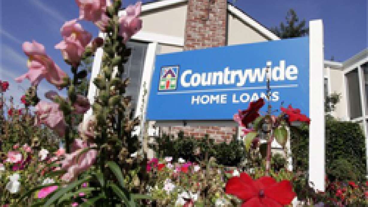 Bank of America merges with Countrywide