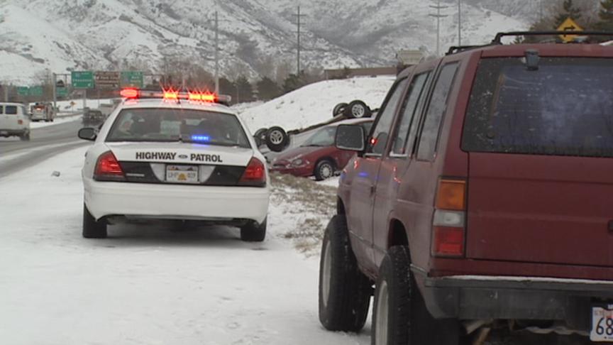 5-vehicle wreck closes I-80