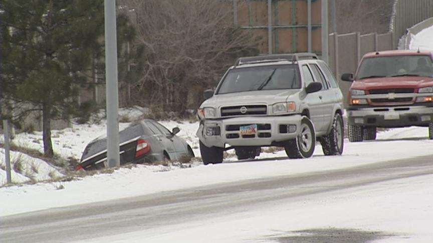 5-vehicle wreck closes I-80