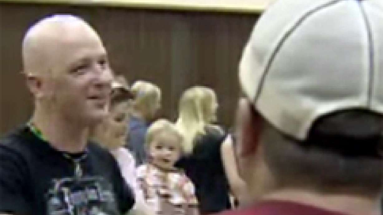 Neighborhood Celebrates Return of Soldier