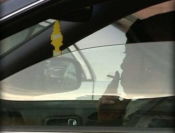 Bill could put limitation on smoking in cars