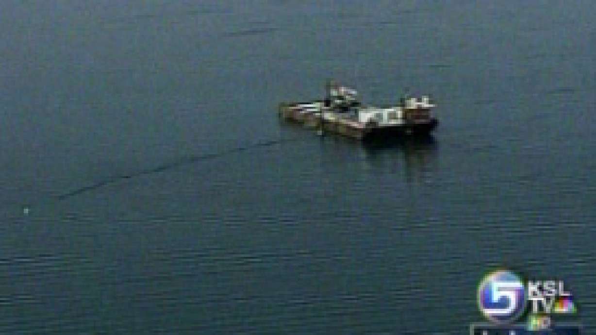 Man hopes to strike gold with barge on Great Salt Lake