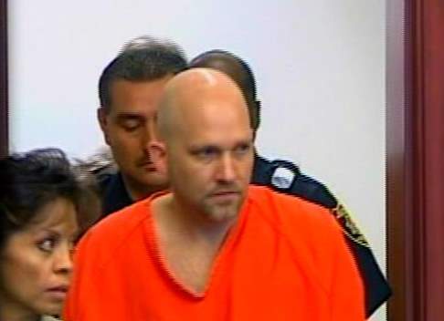 Man pleads not guilty in death of student from Oregon