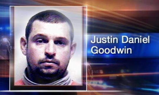 Man arrested in domestic dispute