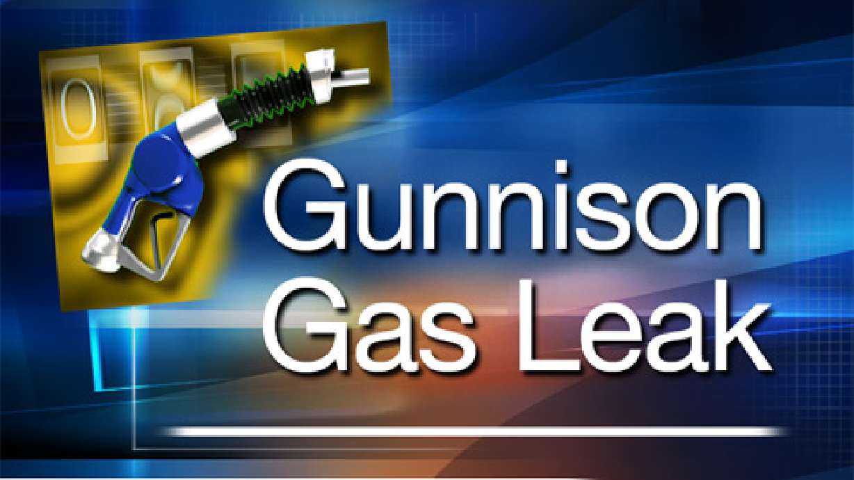 Woman says gas leak prevents sale of her home