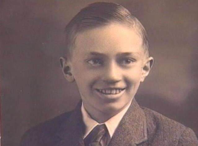 A look back at the life and service of Pres. Hinckley