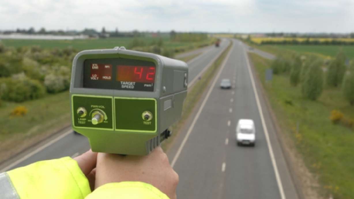 Web site targets speed traps