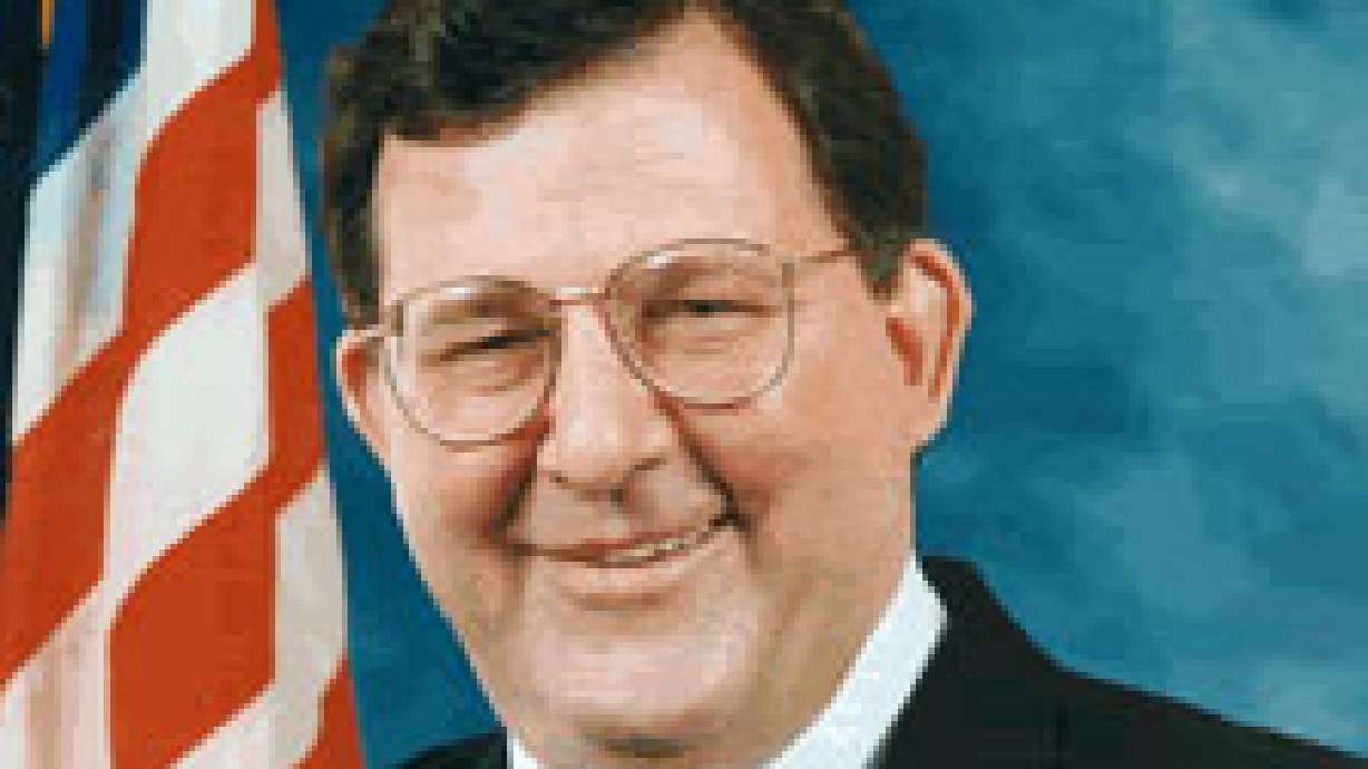 Bush takes sides in Cannon's race