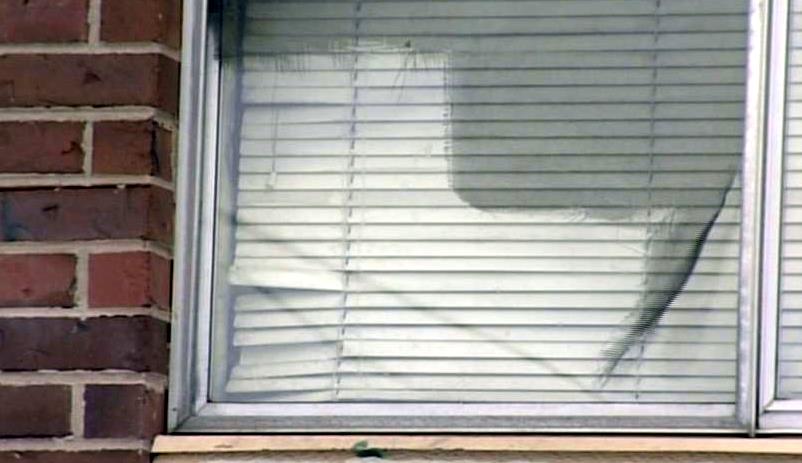 Residents overpower gunmen in home invasion