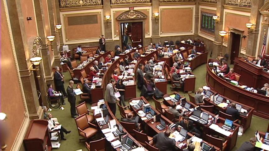 House committee approves bill that would take away driving privilege card