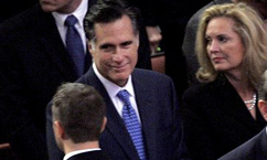 Romney puts campaign on hold to attend Pres. Hinckley's funeral