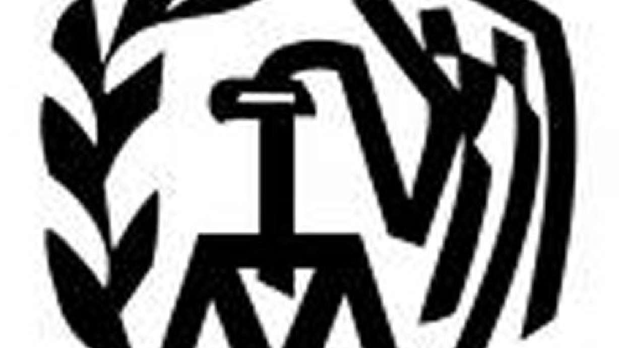 IRS offices open tomorrow to help taxpayers file