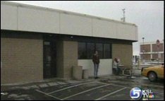 Airport break room to remain closed