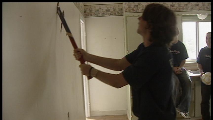 Home Being Torn Down, Rebuilt by Volunteers