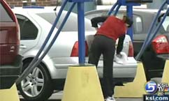 Warmer weather brings crowds to car wash