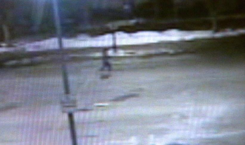 Robbery and kidnapping suspect shot by deputy