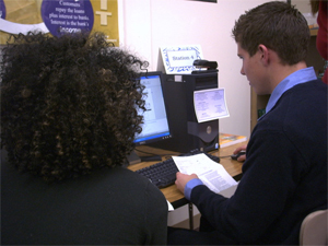 Teens help taxpayers file returns