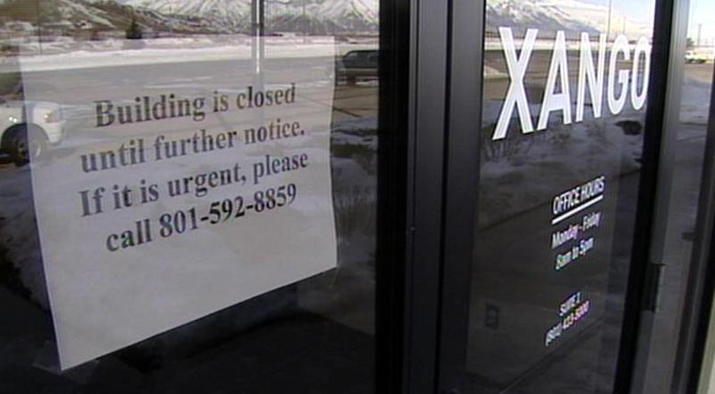 Heavy snow causes roof collapse