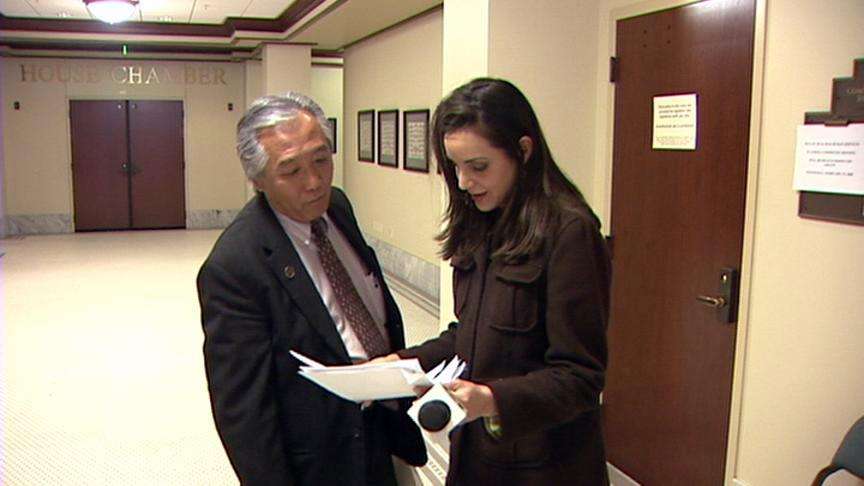 Legislator drawing criticism for response to teen's e-mails