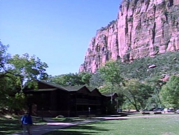 Virus May Have Sickened Visitors at Zion National Park