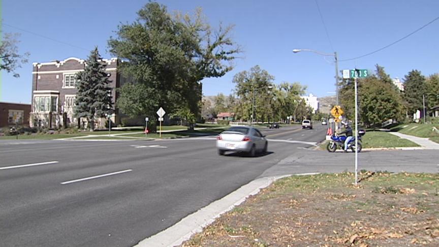 Neighbors Want Traffic Light at Dangerous Intersection