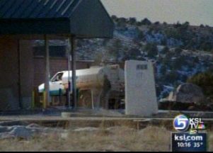 Photos suggest FLDS contractors using child labor