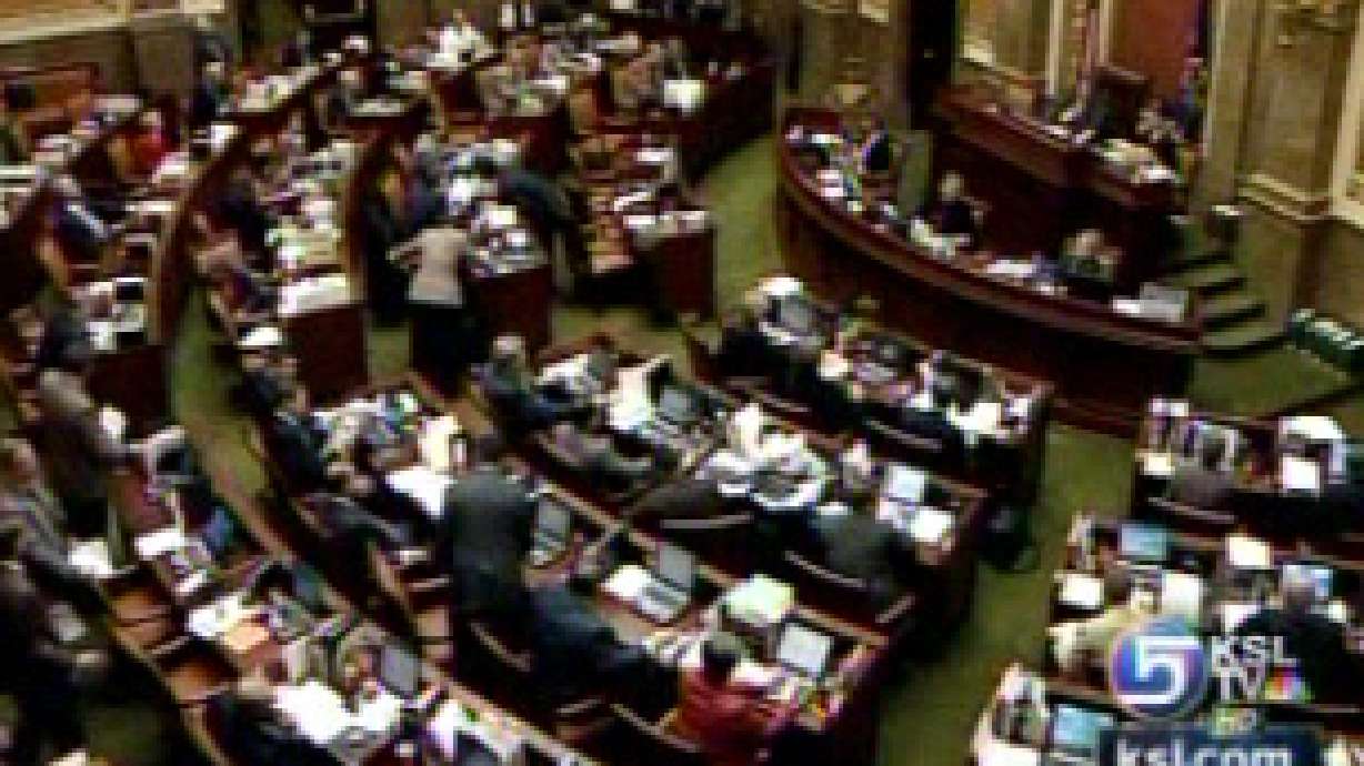 Bill that could stop domestic partner registry stalls