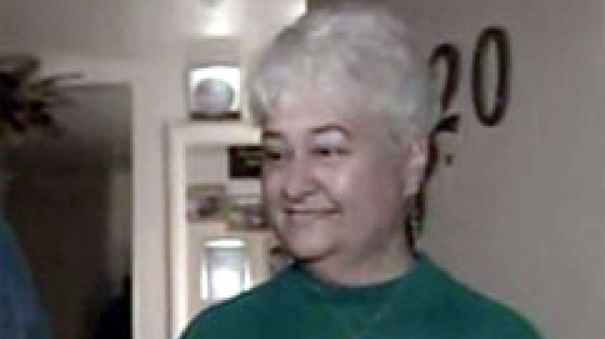 School Aide Wins High Five