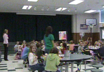 School Fighting Obesity By Giving Kids Snacks