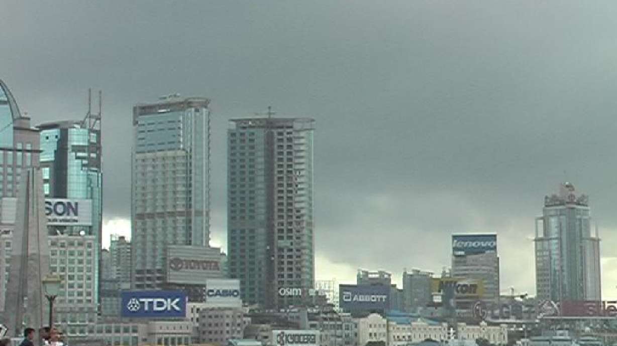 Western Products Flowing into Chinese Society