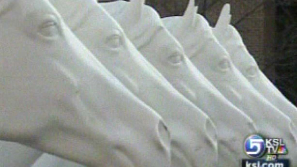 Artists to paint horses for display in Ogden